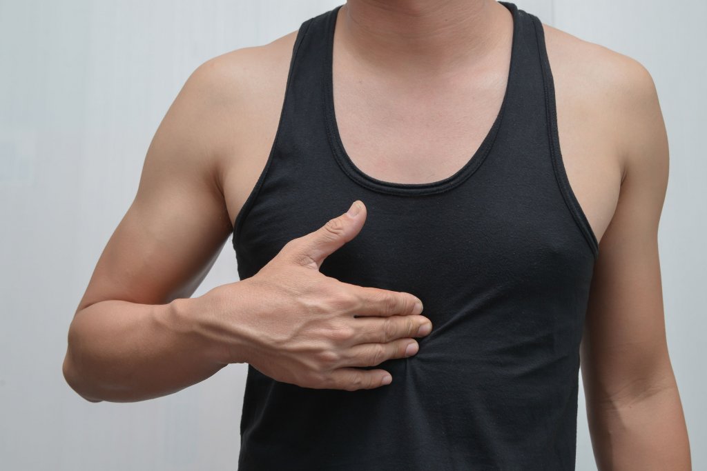 Medirval hombre con dolor