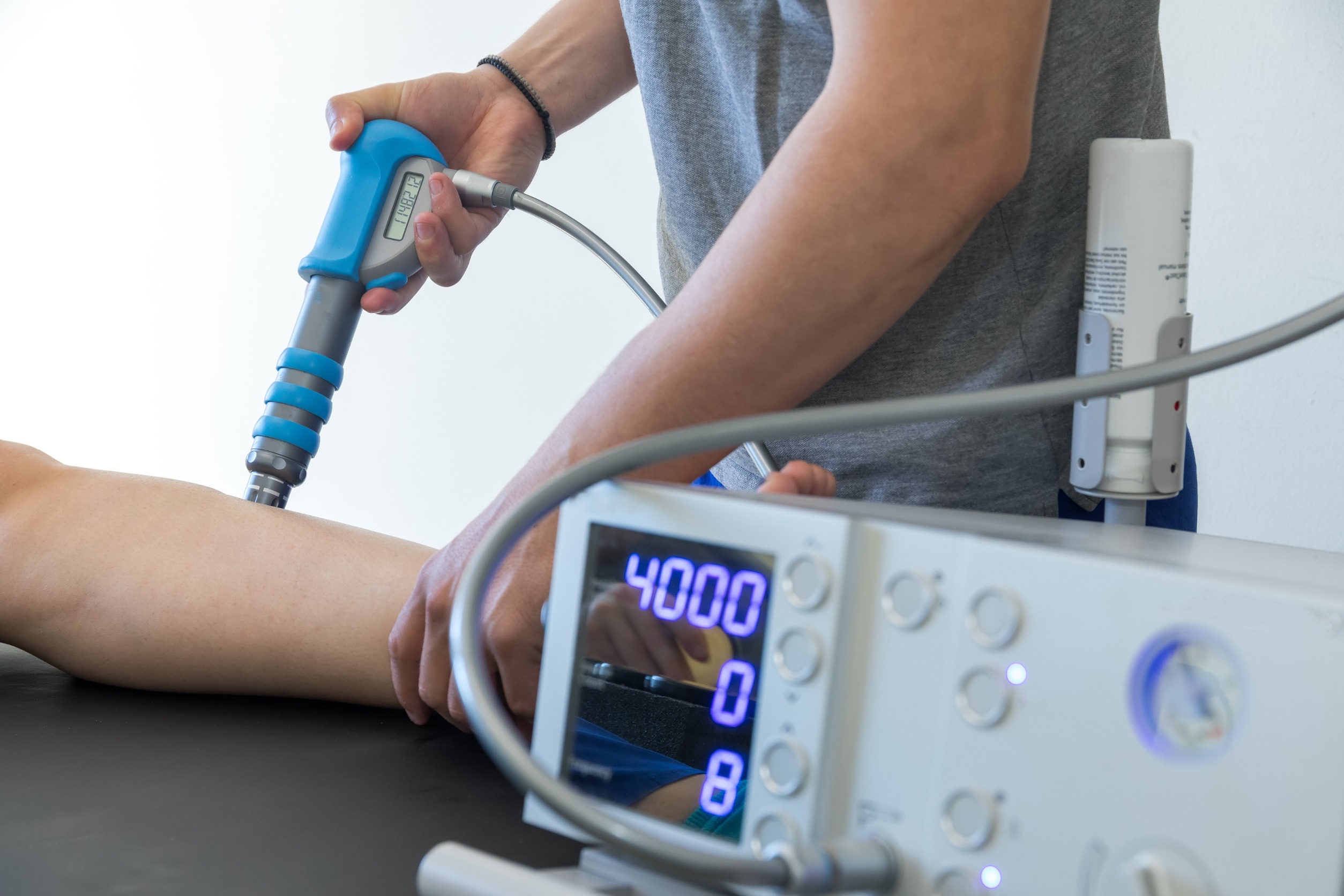 Revolucionando la fisioterapia con la terapia de ondas de choque
